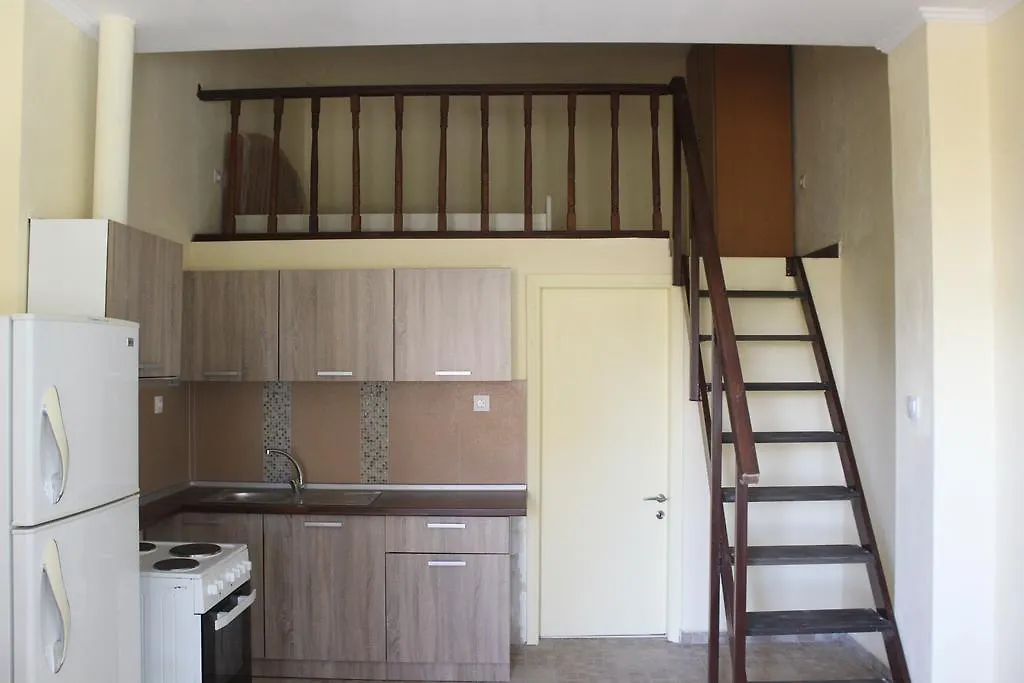K&V Apartments 尼亚米卡尼奥纳