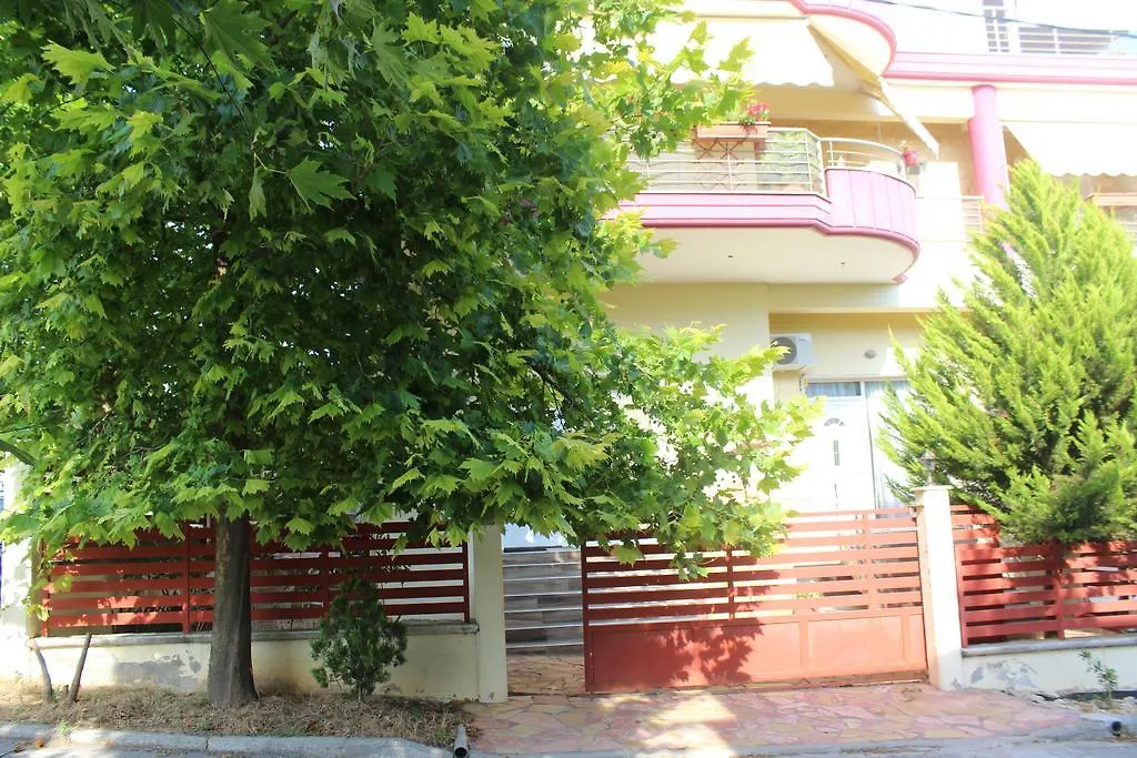 K&V Apartments 尼亚米卡尼奥纳 0*,